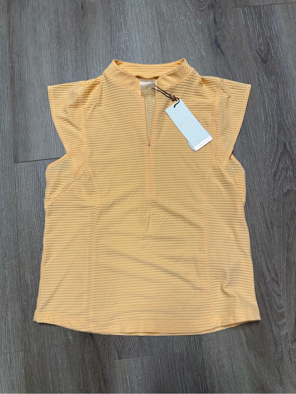 Sleeveless Mock Neck Golf Top in Vibrant Peach